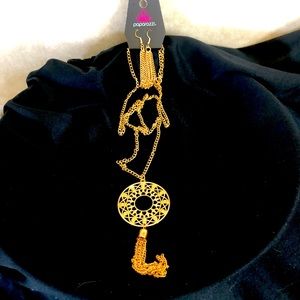 3 FOR $15🔥Necklace With Matching Earrings